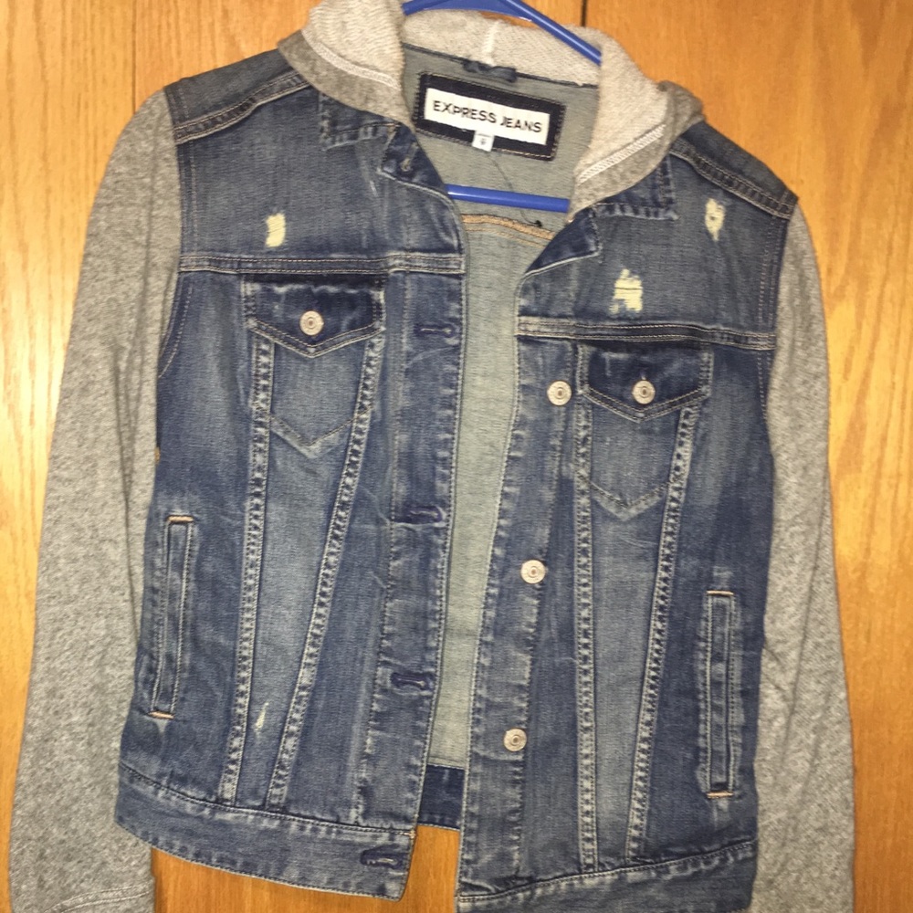 Jean and sweater jacket